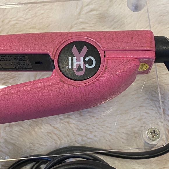 Limited Edition CHI 1" Ceramic Flat Iron Breast Cancer Awareness Pink Crinkle - Picture 5 of 7